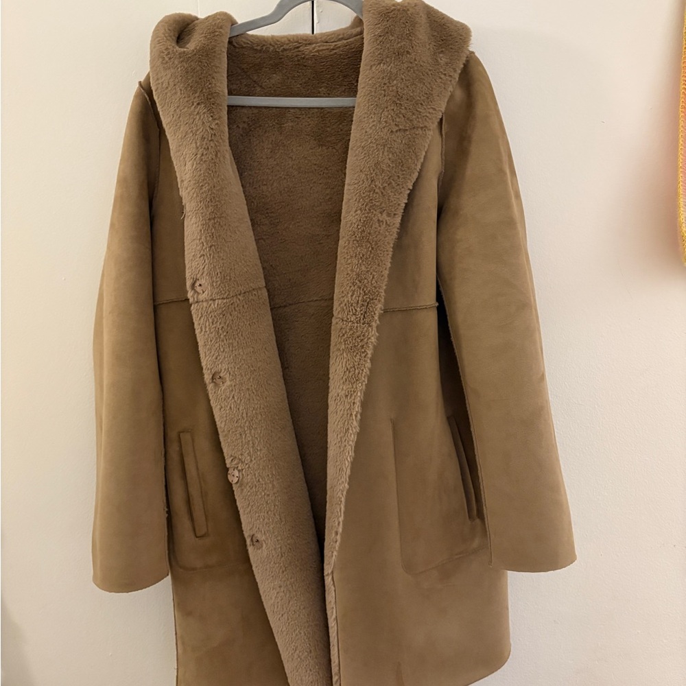 Zara reversible faux fur Hooded Coat - Picture 10 of 11